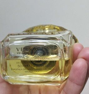 Versace Yellow Diamond