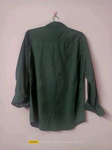 DARK GREEN VINTAGE OVERSIZED SHIRT FOR SALE SUITABLE FOR M-L SIZE.