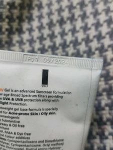 Acne Uv Sunscreen 100g