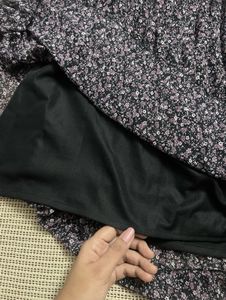 Floral Print Pleated Midi Skirt