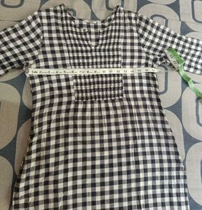 MAX Gingham Dress - Black and White