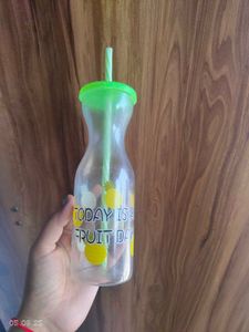 Cute Sipper Bottle With Straw