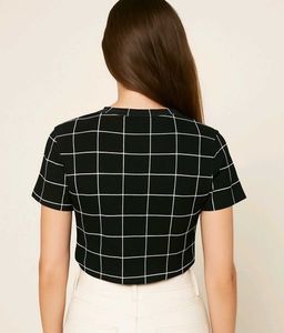 Trendy Knotted Grid Tee