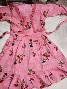 Pink Floral Kurti with Leggings