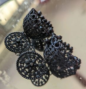 Traditional Black Jhumka-Earrings