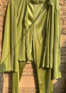Urbanic Wrinkled Co Ord Set