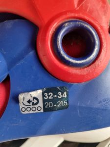 Oxelo Skates 32-34 Size