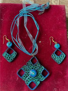 Handmade Quilling Blue Jewellery