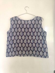 I.N.D.I.E. PICKS. Ethnic Print Crop Top