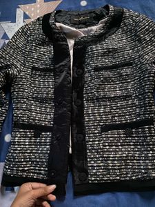 Chic Textured Black &amp; White Jacket
