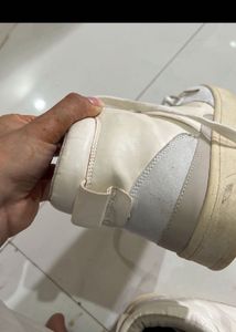 Hnm White High Tops