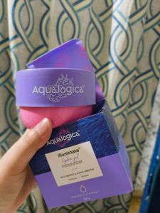 Aqualogica Illuminate Hydra Gel Moisturizer