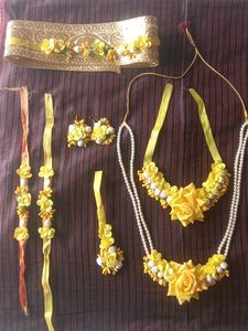 Floral Jewellery Set For Themed Events
