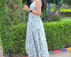 &#34;Backless. Bold. Beautiful. This floral dress is s