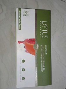 Lotus facial kit
