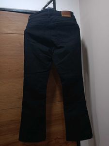 (Vero Moda)Black Slim Pants With Button Hem