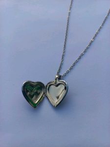 Vintage Open Heart Necklace