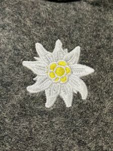 Lufthansa Grooming Kit with Bag