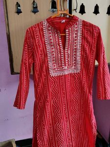 Red Embroidered Kurta