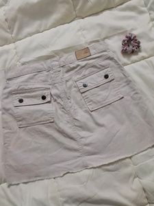 ♡ Calvin Klein Beige Denim SKIRT♡