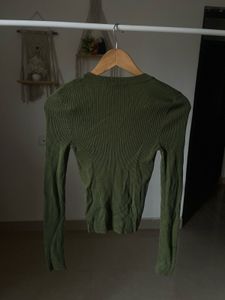 ZARA Green Long Sleeve Crop Top