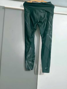 Nike tight