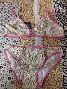 Floral Bra & Panty Set