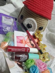 Karva Chauth SpecialMakeup &amp; Accessory Holder