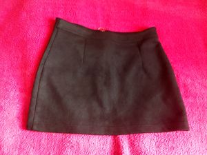 Black Skirt (⁠◕⁠ᴗ⁠◕⁠✿⁠)