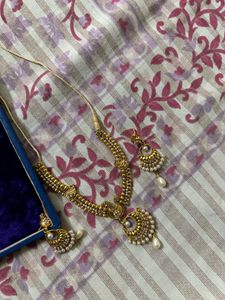 Necklace Set