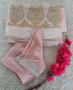 Pink Embellished Saree With Blouse (Women's)