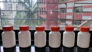 Storage Container Set (Bottles)