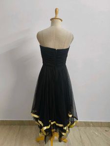 Black Tulle Strapless Cocktail Dress