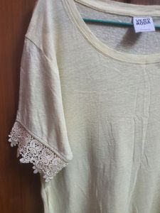 ✨️✨️Price Drop✨️✨️Light Yellow Short Top