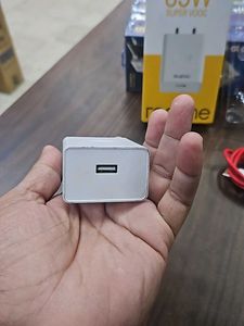 85 W Charger