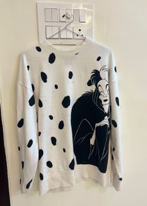 Disney X VILLAINS sweatshirt