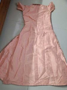 Elegant Pink Embroidered Kurti