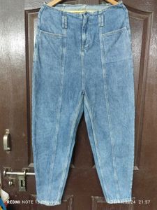 Women's Jeans..