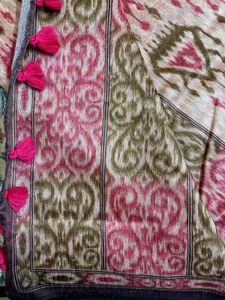 Used Peach Pink Color Saree For 199