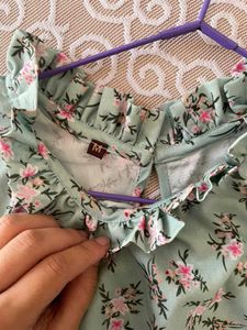 Floral Print Pista colour Women Top