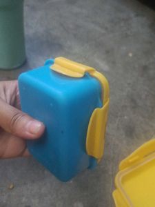 School Tiffen Yellow And Blue