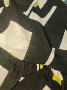 Women Flowy Dress In Size L