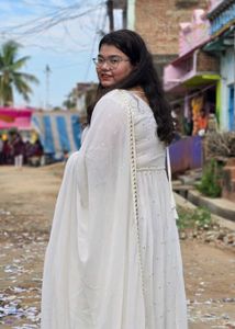 Elegant White Embroidered Kurta Set