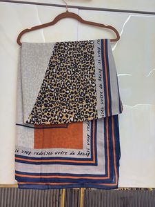 Stylish Patterned Scarf