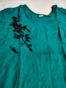 Green Embellishment kurta 💗