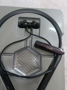 Boat Earphones with extra battery