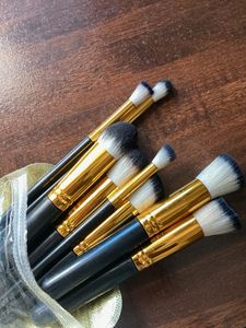 Makeup Brush Set with Case