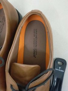 Van Heusen Casual Shoes