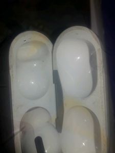 Apple AirPods Pro