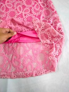 Women&#39;s Pink Net Top
